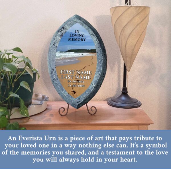 Personalized urns for ashes